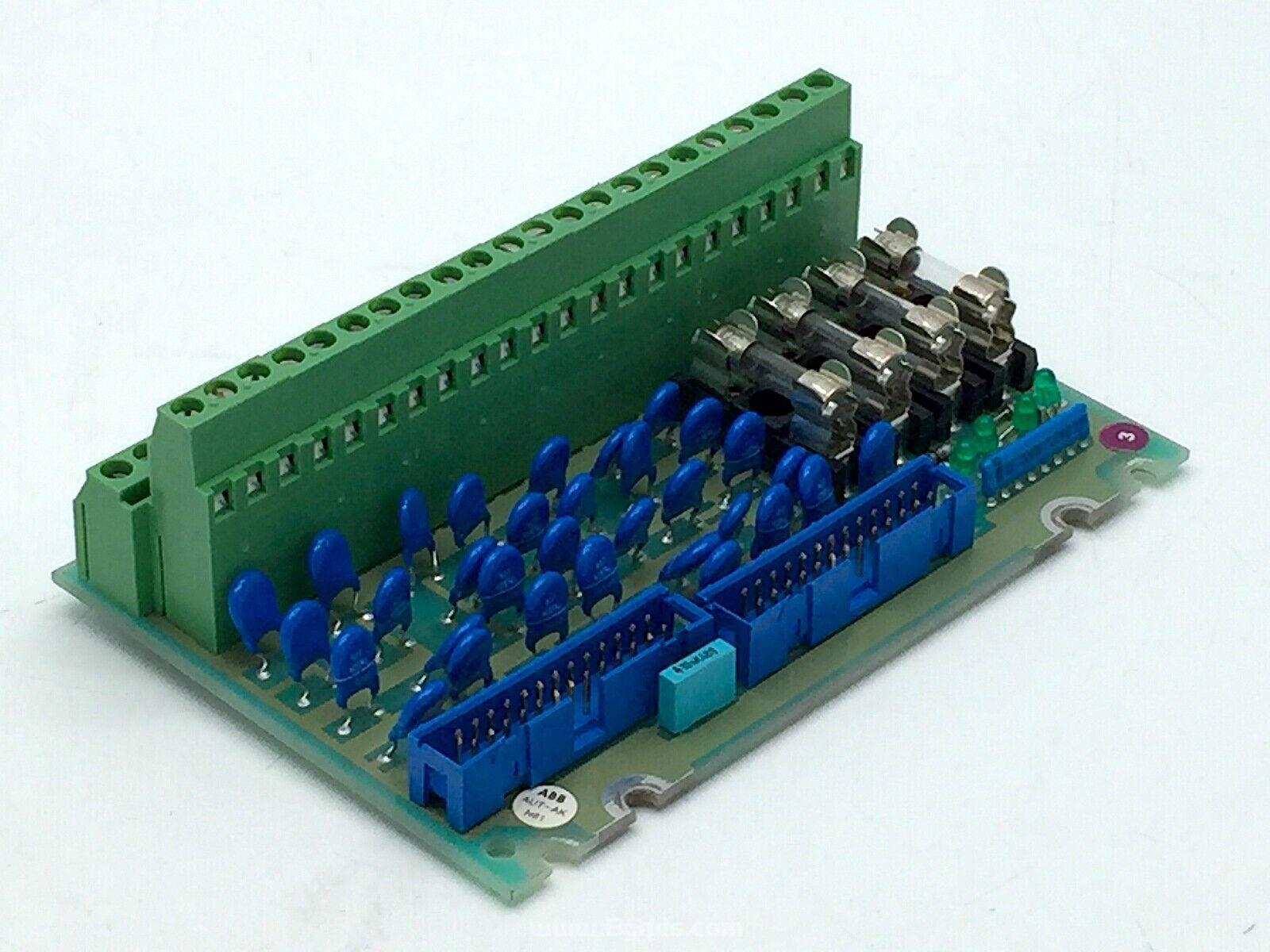 (PFUK104 YM110002-SD)模块  产地瑞典 供应中，现货现发，保质2年